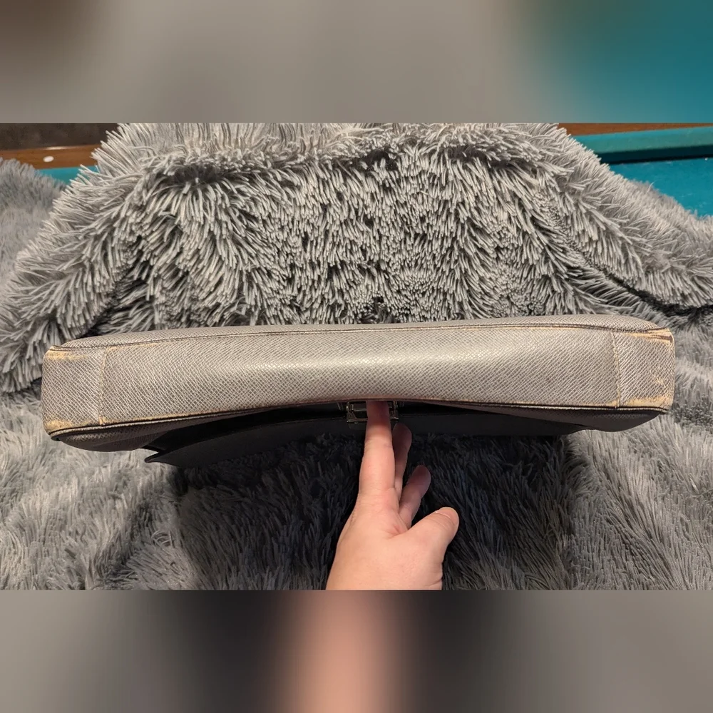 Louis Vuitton Tiaga Vasili GM Glacier Leather Bag/Briefcase